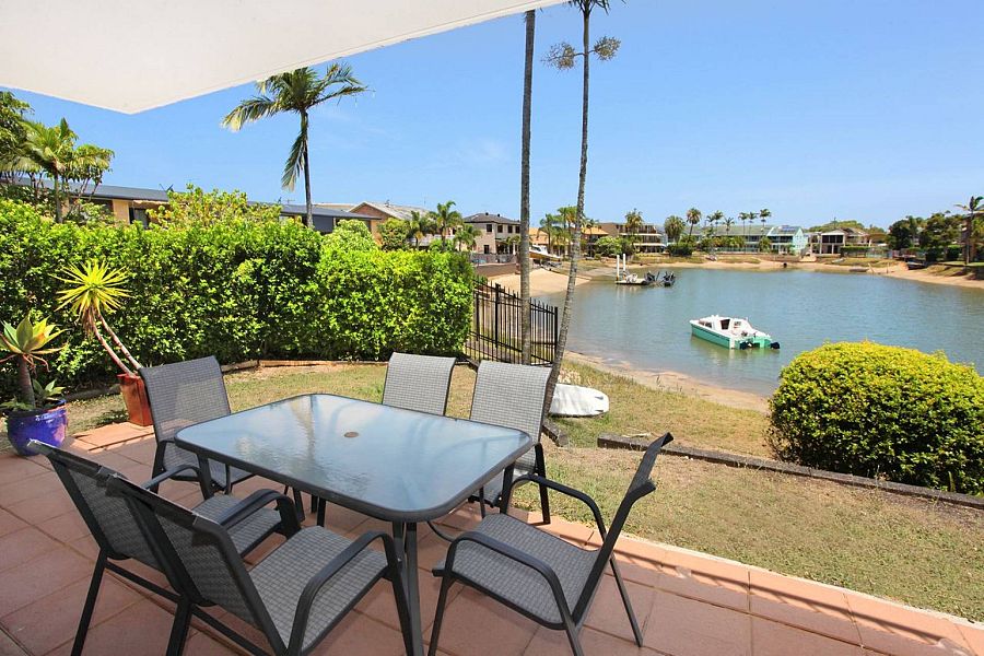 Staying in a Waterfront Home