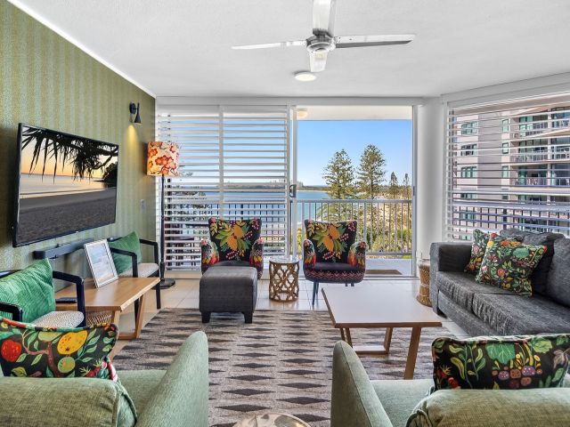 3 bedroom Unit Mooloolaba 3 large