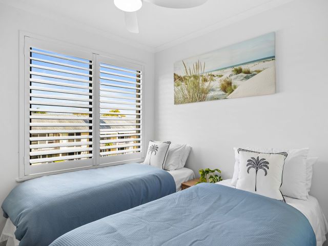3 bedroom Unit Maroochydore 3 large