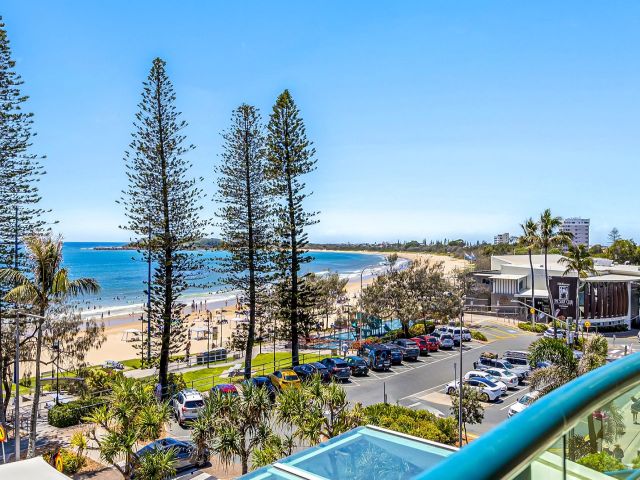 2 bedroom Unit Mooloolaba 3 large