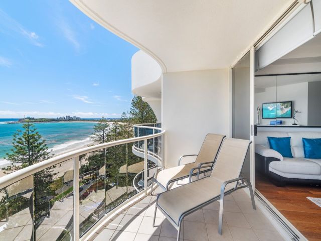 2 bedroom House Mooloolaba 2 large