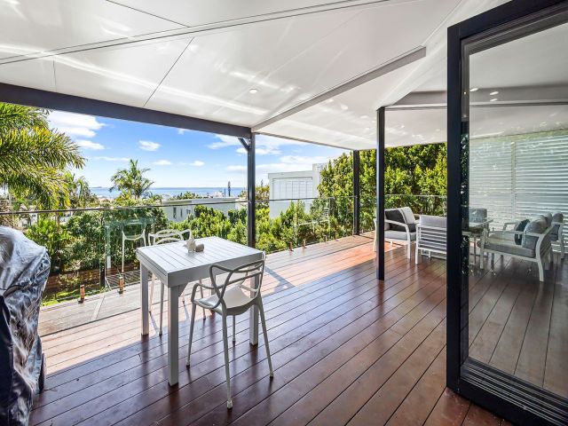 4 bedroom House Alexandra Headland 3 large