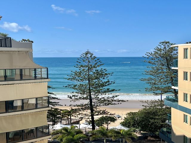 1 bedroom Unit Mooloolaba 3 large