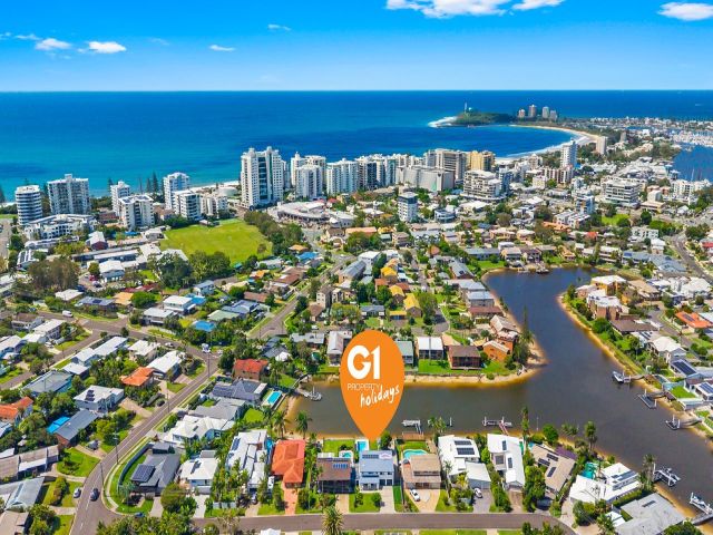 4 bedroom House Mooloolaba 3 large
