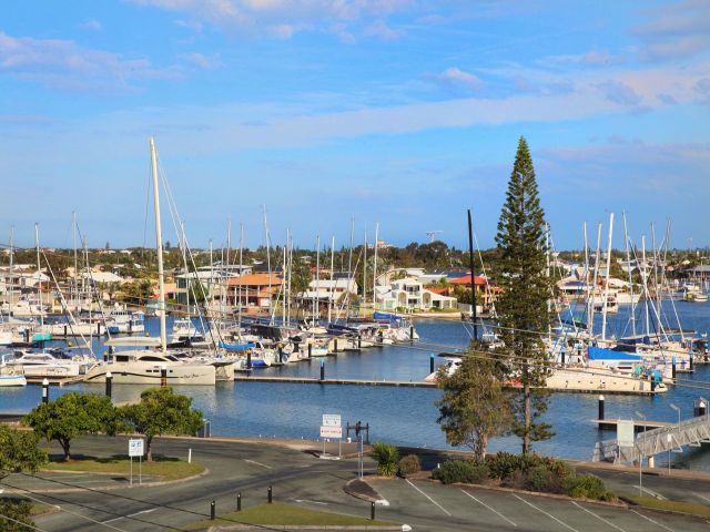 3 bedroom Unit Mooloolaba 3 large